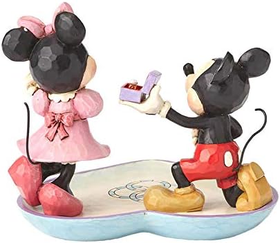 Disney Tradicije Jim Shore - Mickey predložila je minnie prsten jelo