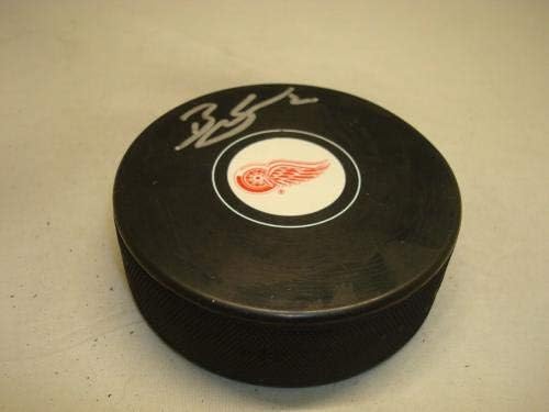 Brendan Smith potpisao je Detroit Red Wings Hockey pak s potpisom 1A-autogramom NHL Paks