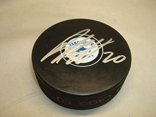 Brandon Sutter potpisao Vancouver Canucks Hockey Puck sa autogramom 1A-autogramom NHL Paks